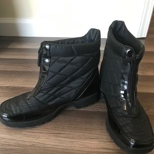 Sporto black zip up winter boots